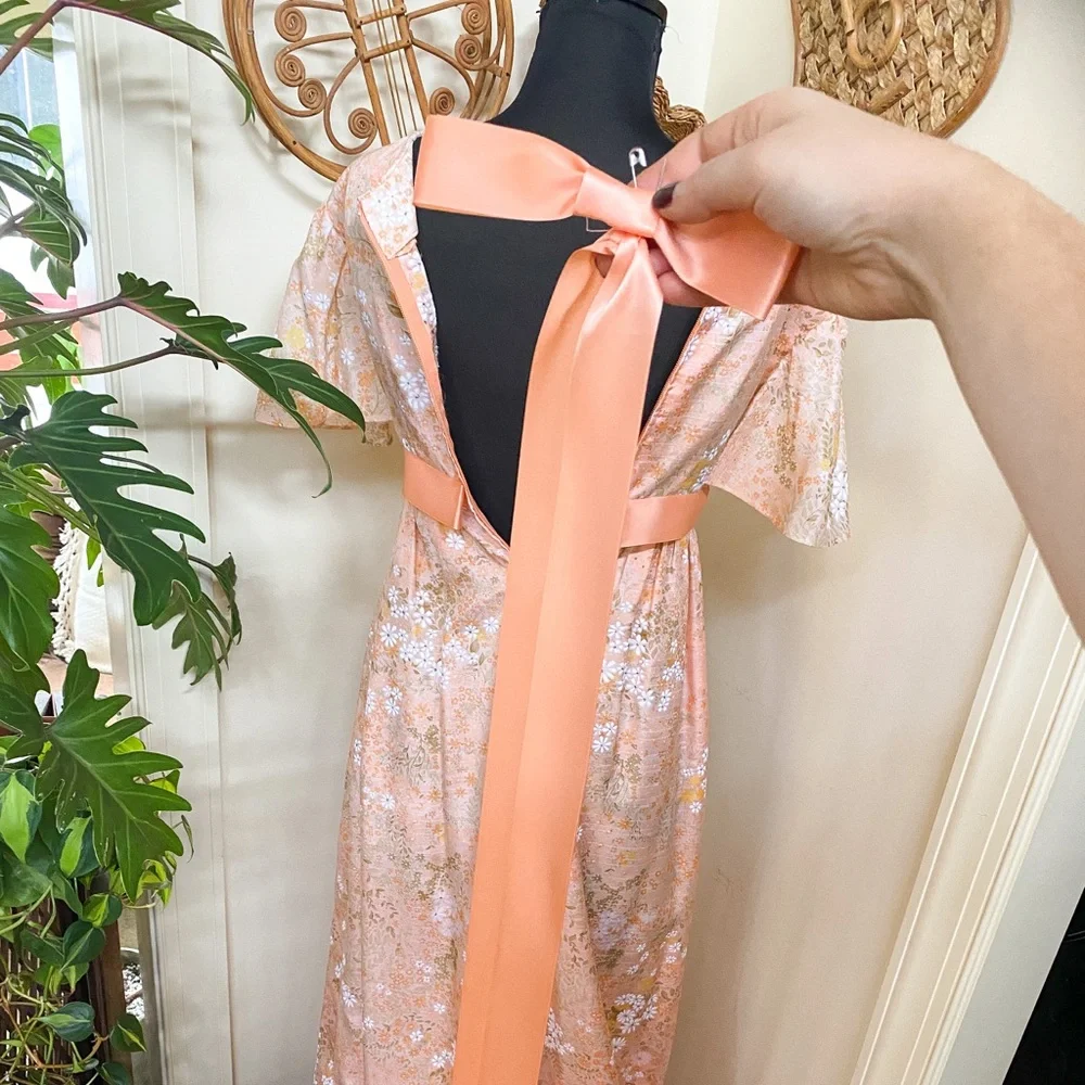 SOLD Vintage 70s Cottagecore Empire Waist Floral Maxi - Picture 4 of 4